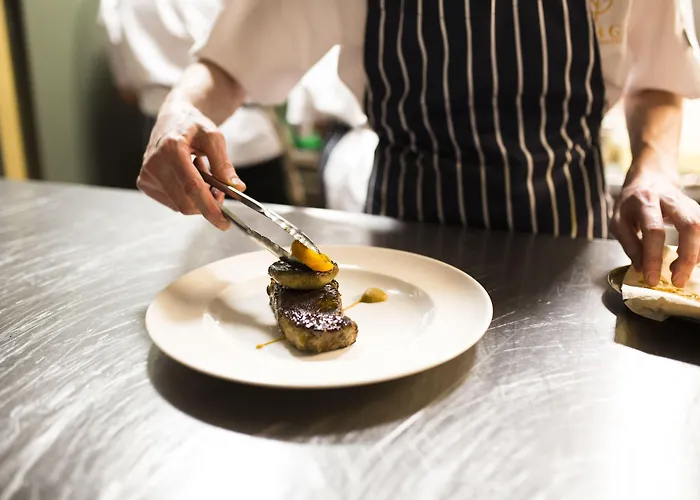 Iveagh Garden Hotel 4*