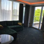 Hotel Iveagh Garden 4*