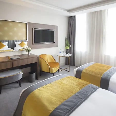 酒店 艾维花园酒店 4*