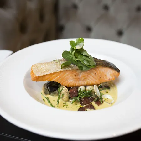 艾维花园酒店 4*