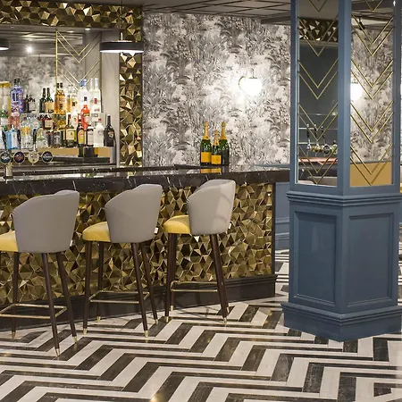 酒店 艾维花园酒店 4*