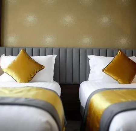 Iveagh Garden Hotel